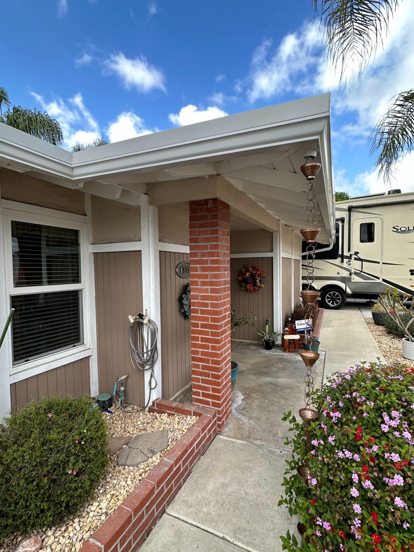 Gallery Gutters Plus Inc.